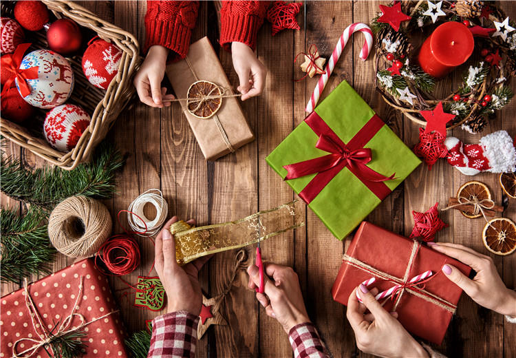 The Perfect Christmas Gift Guide for 2023 – CarPlay Box