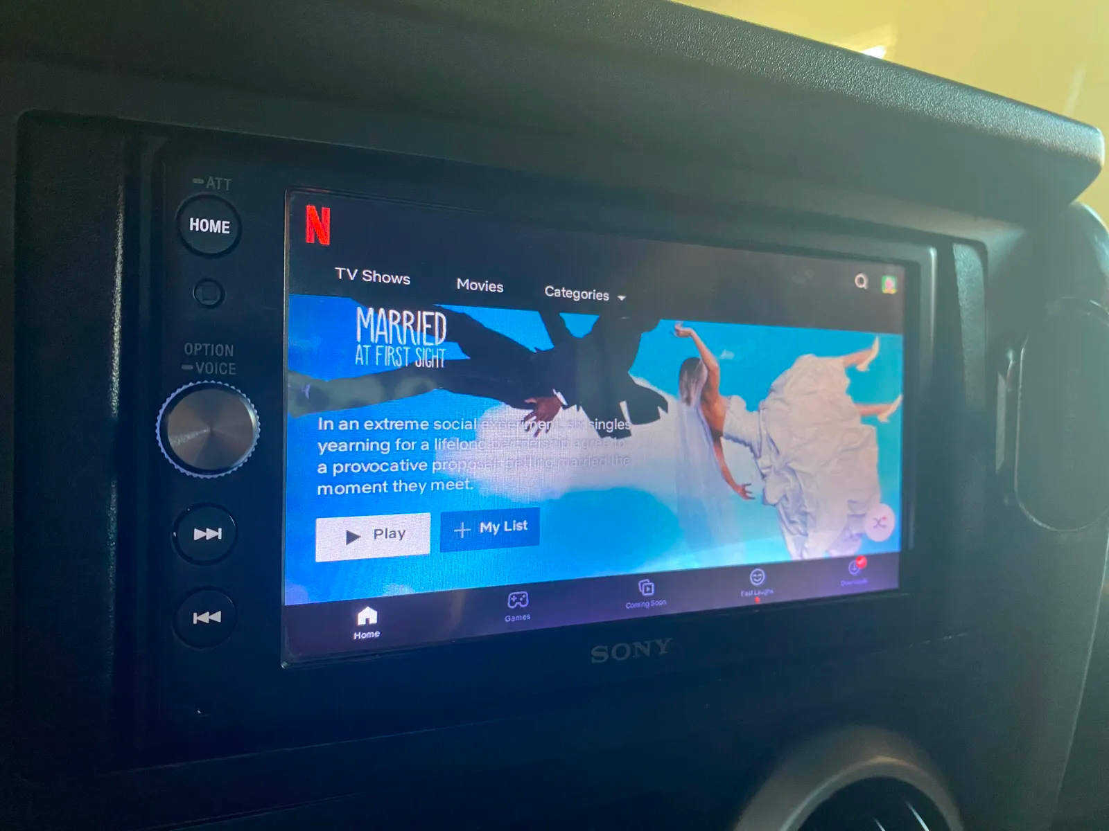 Watch Netflix On Apple Carplay Without Jailbreak How to watch videos on Apple CarPlay without jailbreak